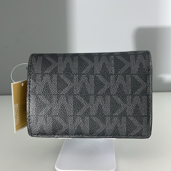 NWT Michael Kors Snap Wallet Men’s/Womens. Wallet - Picture 9 of 9